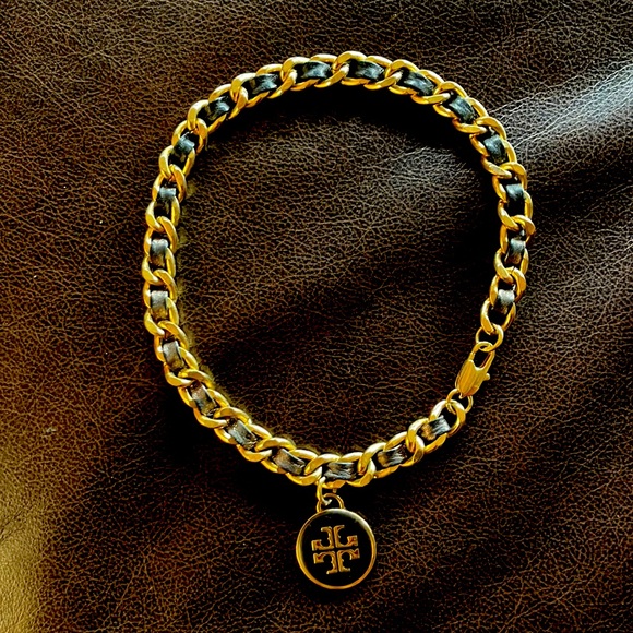 Tory Burch Jewelry - TORY BURCH NECKLACE CHOKER✨